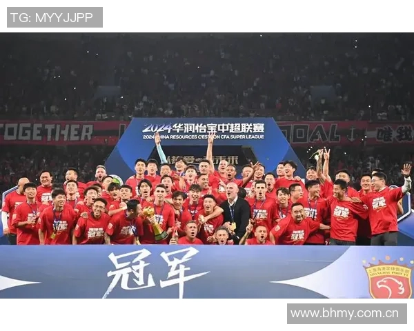 广州足球队以77分稳居精英赛积分榜首位争冠形势一片大好