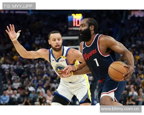 勇士与快船激战在即新浪直播全程带你领略精彩瞬间 勇士与快船激战在即新浪直播全程带你领略精彩瞬间