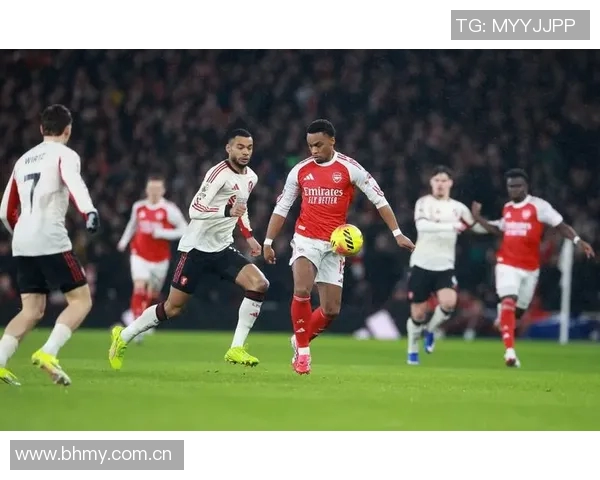阿森纳与利物浦激战正酣比分悬念不断引发球迷热议