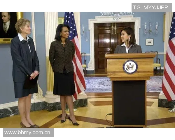 赖斯的崛起与影响力分析:从学术界到政坛的多重角色探讨 赖斯的崛起与影响力分析:从学术界到政坛的多重角色探讨