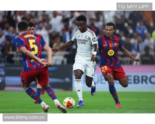 2018年马德里竞技与巴萨激战回顾：激情四溢的西甲经典对决