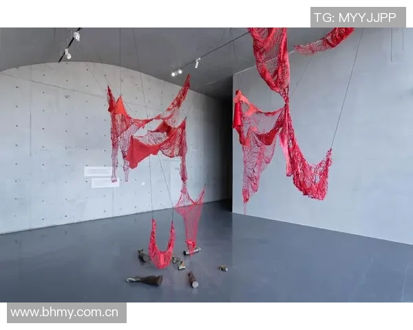 霍伊伦的传奇人生与音乐旅程：探索她的艺术成就与影响力